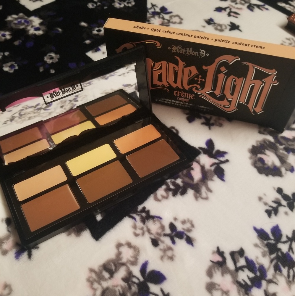 NIB KVD Shade & Light, Creme Contour Pallete
